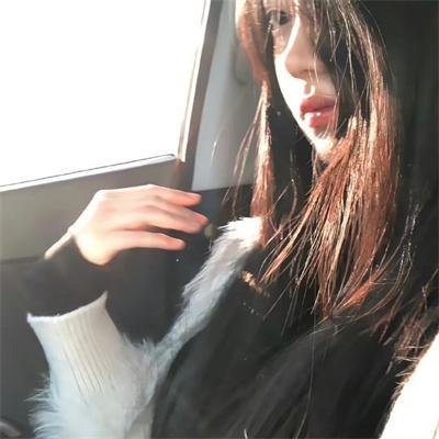 关于世界末日的不明确报告 海报