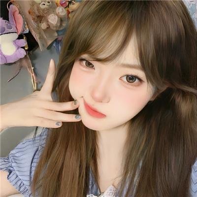 贝蒂娜 海报